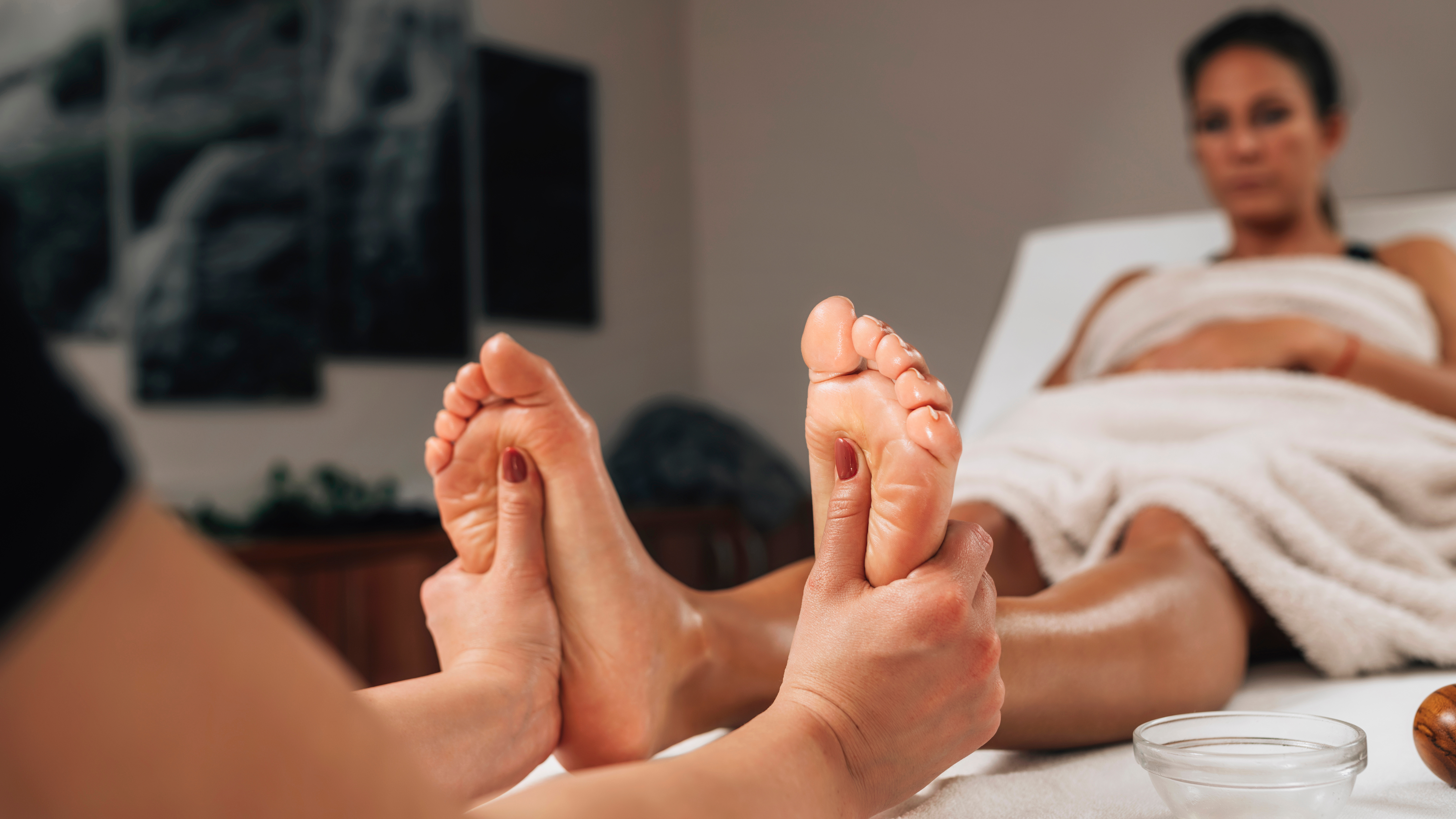 right foot showing reflexology movement